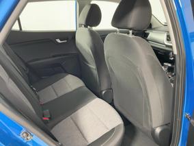 Photo '20' of KIA Stonic