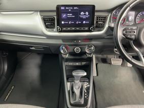 Photo '18' of KIA Stonic