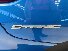 Photo '28' of KIA Stonic