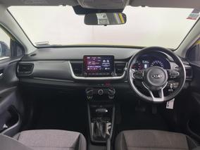 Photo '17' of KIA Stonic
