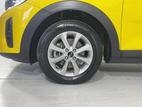 Photo '10' of KIA Stonic