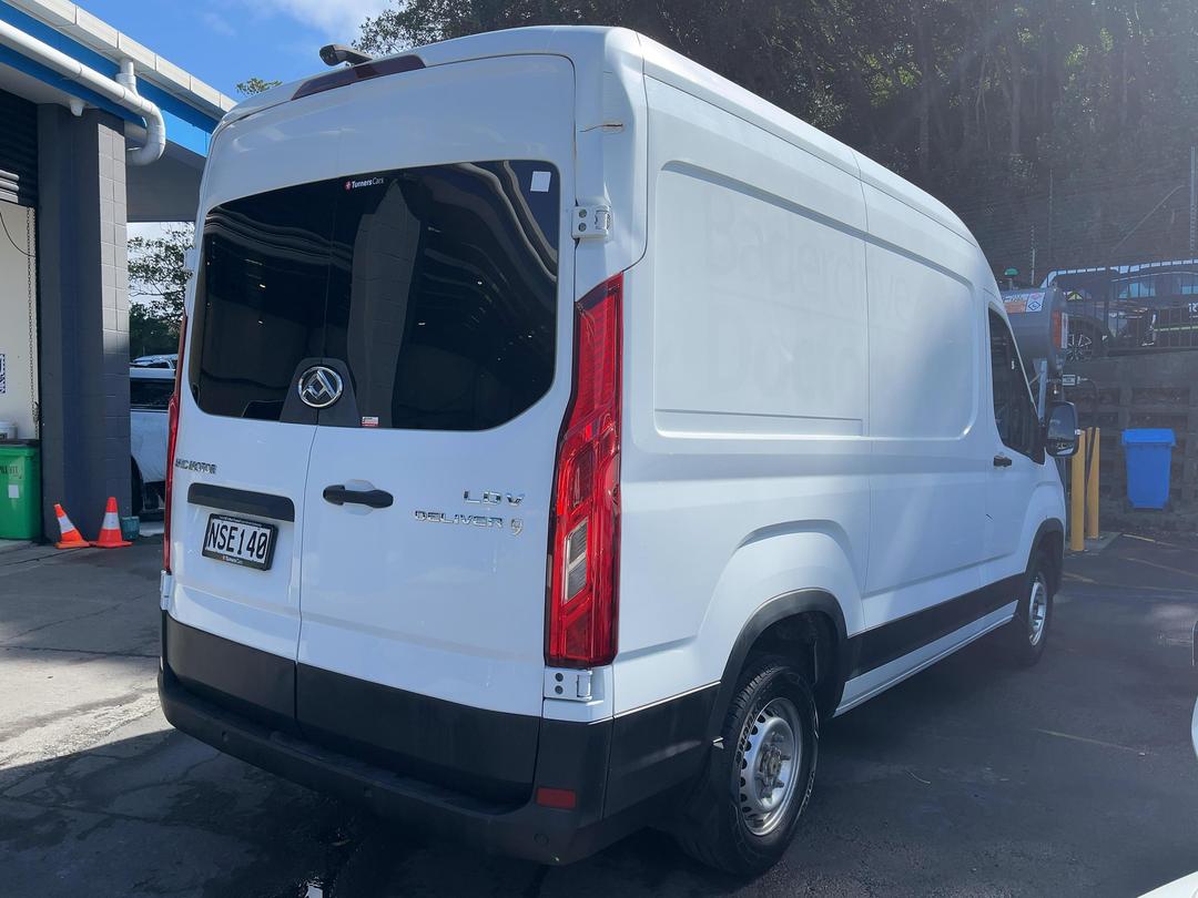 Photo '7' of LDV Deliver 9
