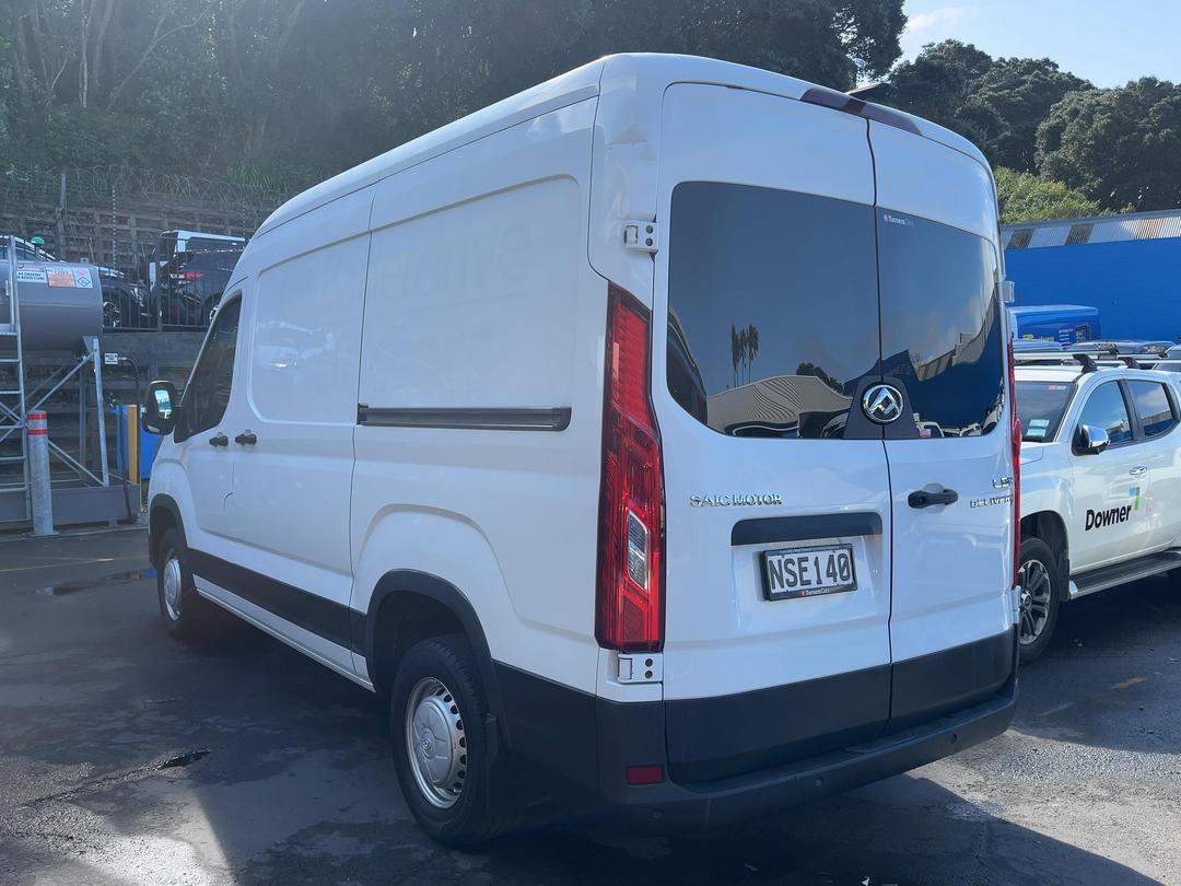 Photo '5' of LDV Deliver 9