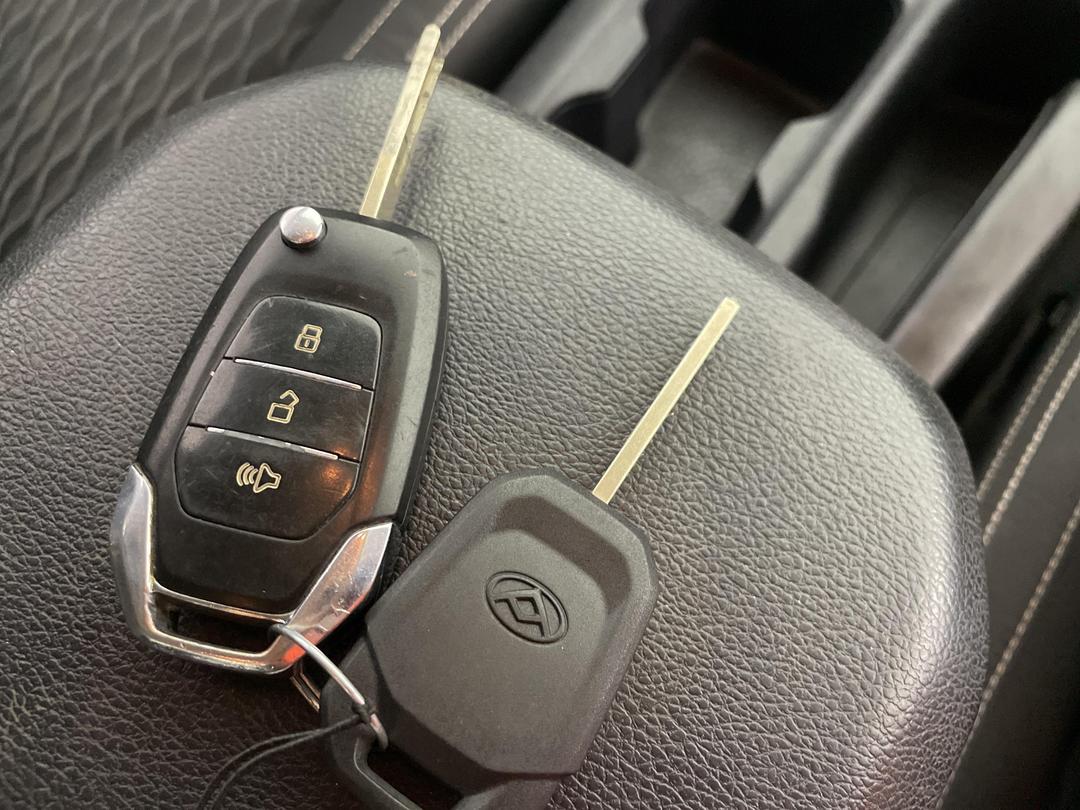 Photo '22' of LDV T60