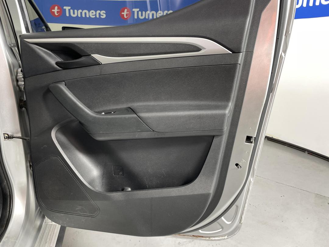 Photo '19' of LDV T60