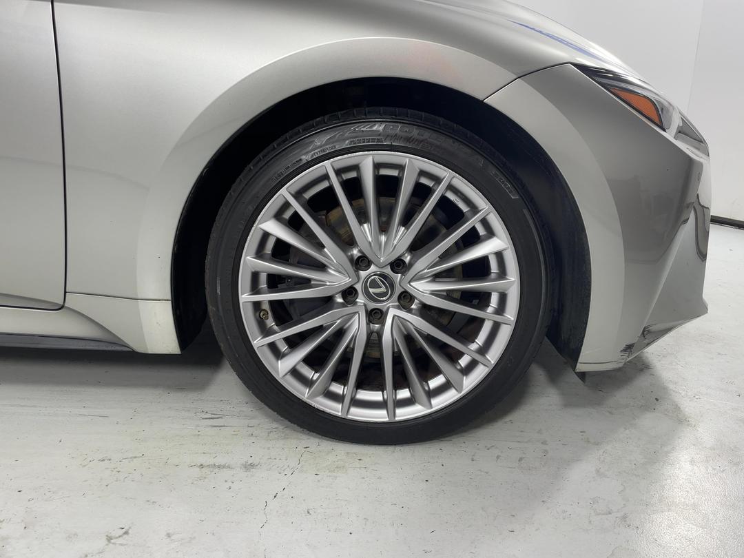 Photo '9' of Lexus IS300H