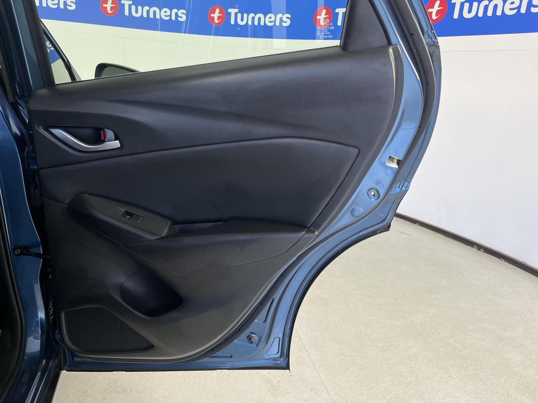 Photo '19' of Mazda CX-3