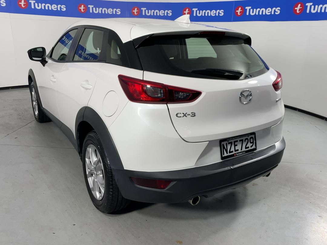 Photo '5' of Mazda CX-3