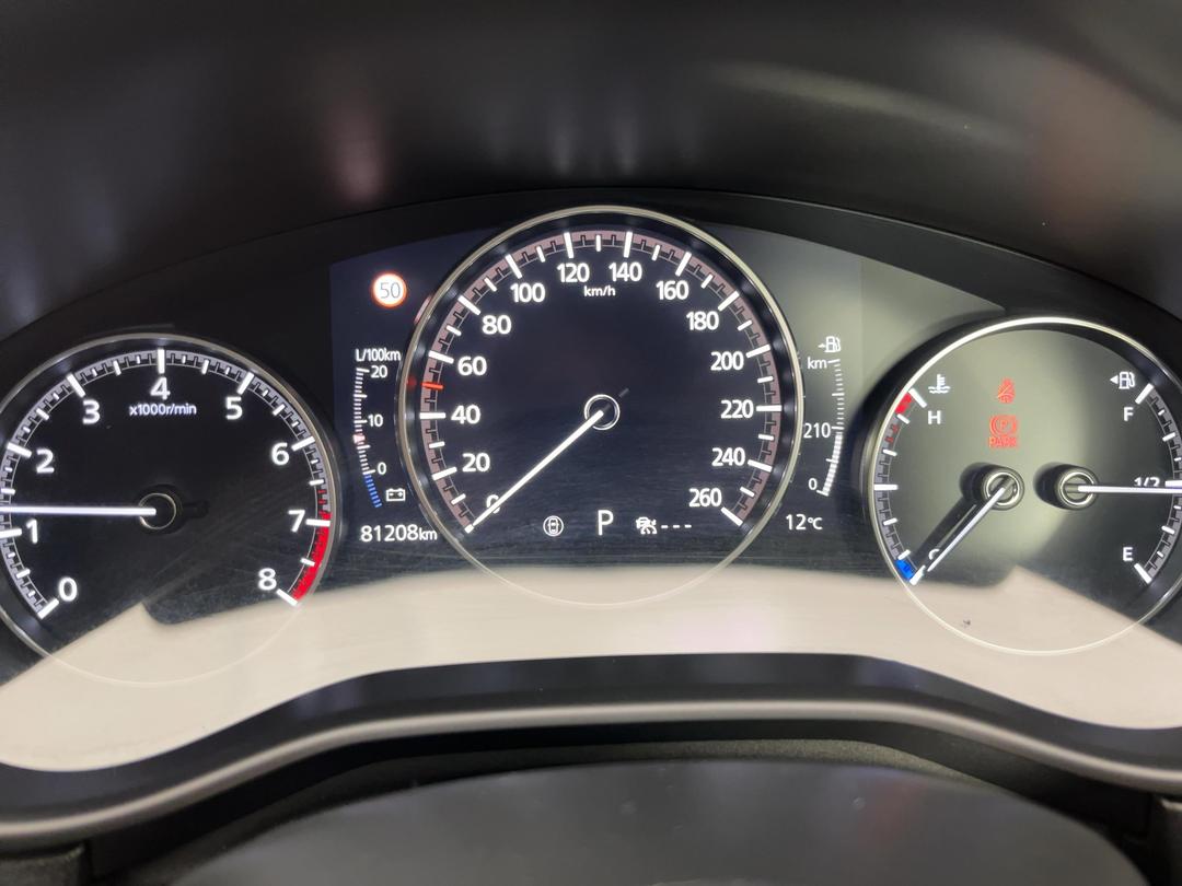 Photo '21' of Mazda CX-30