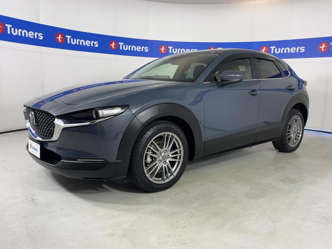 Photo '4' of Mazda CX-30