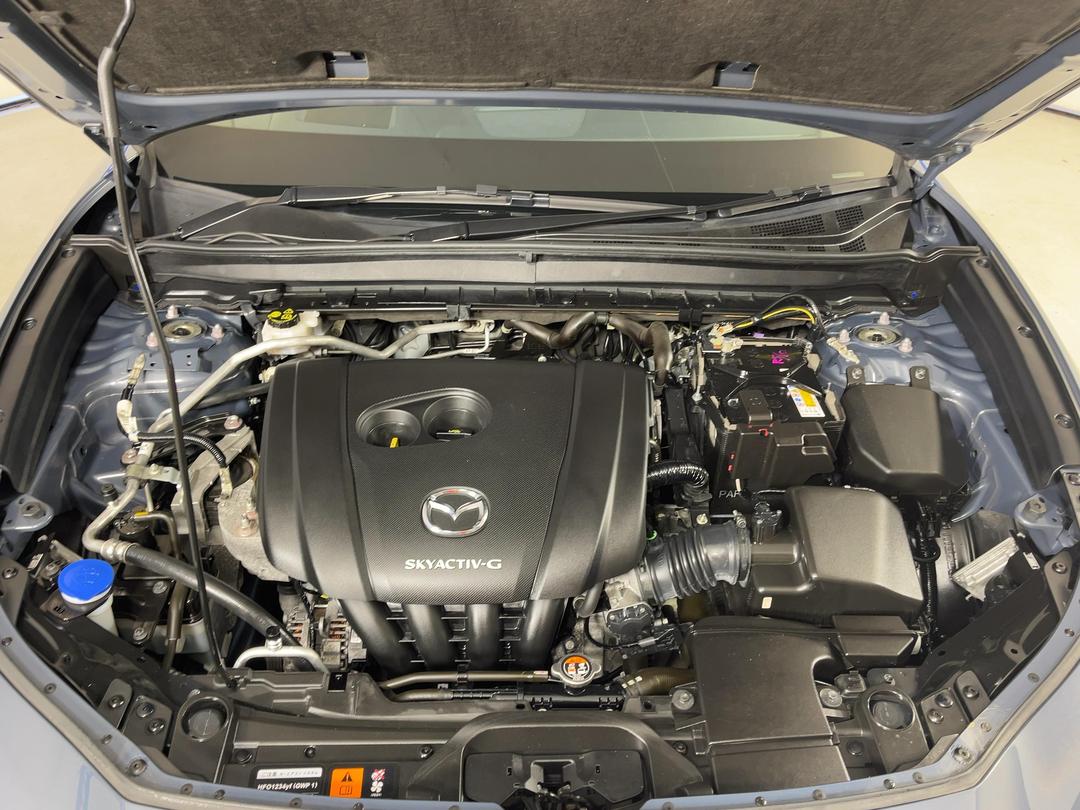 Photo '13' of Mazda CX-30