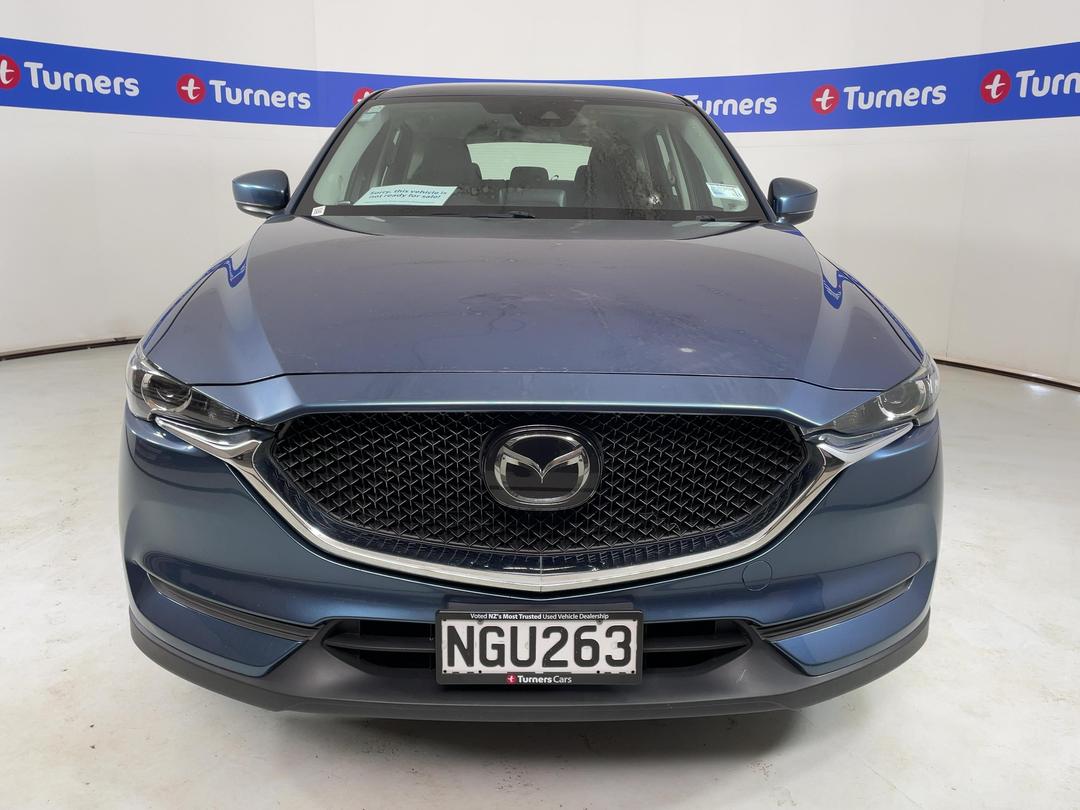 Photo '2' of Mazda CX-5