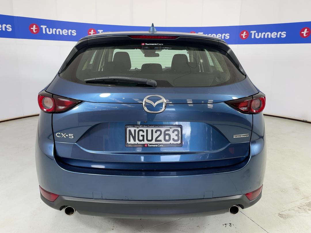 Photo '6' of Mazda CX-5