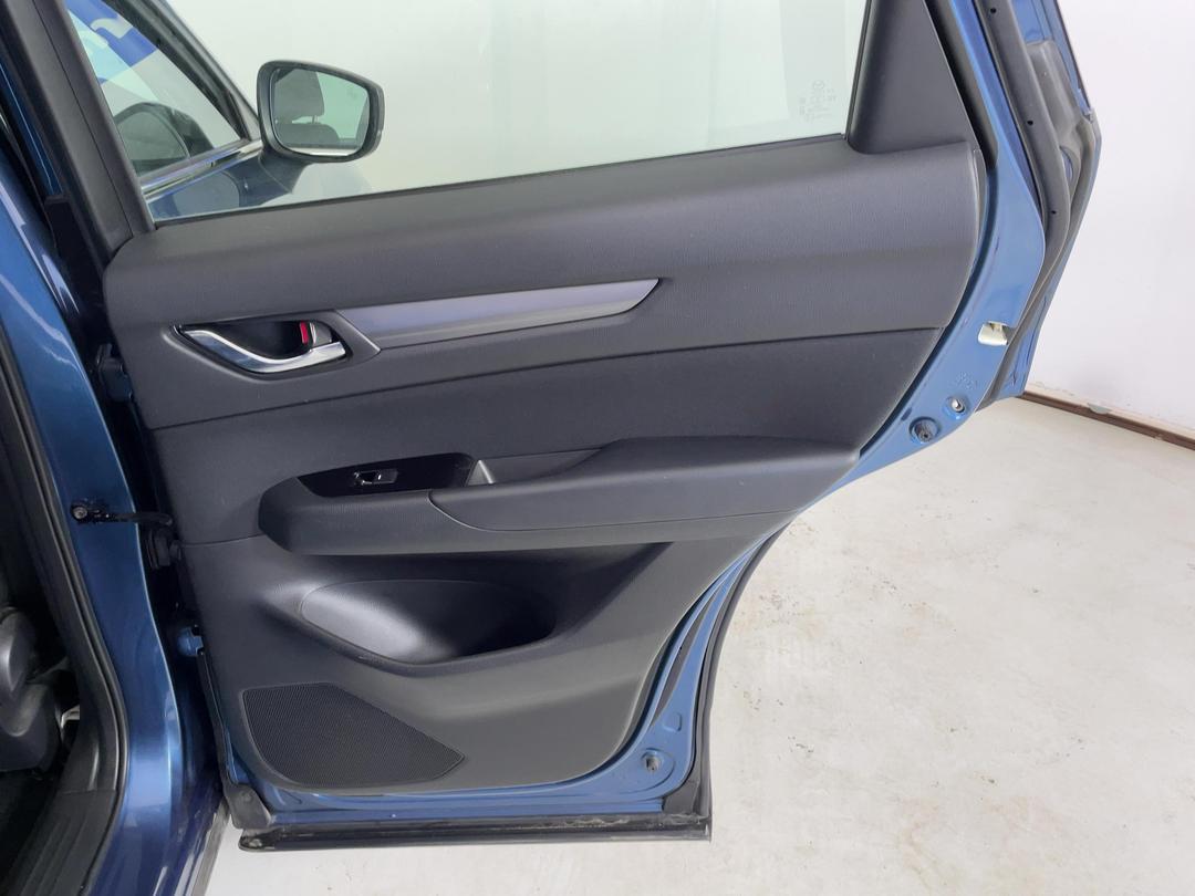 Photo '19' of Mazda CX-5
