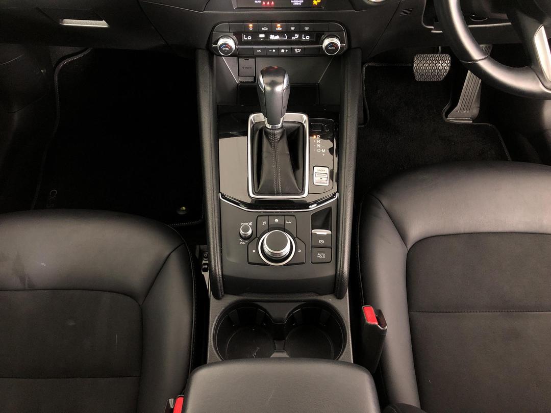 Photo '18' of Mazda CX-5