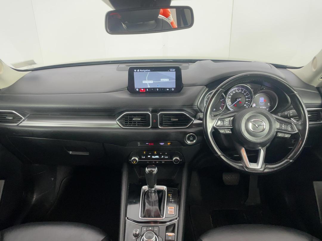 Photo '17' of Mazda CX-5