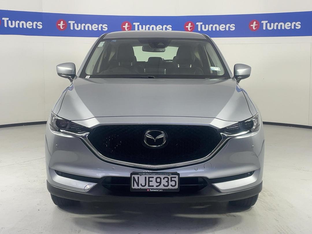 Photo '2' of Mazda CX-5