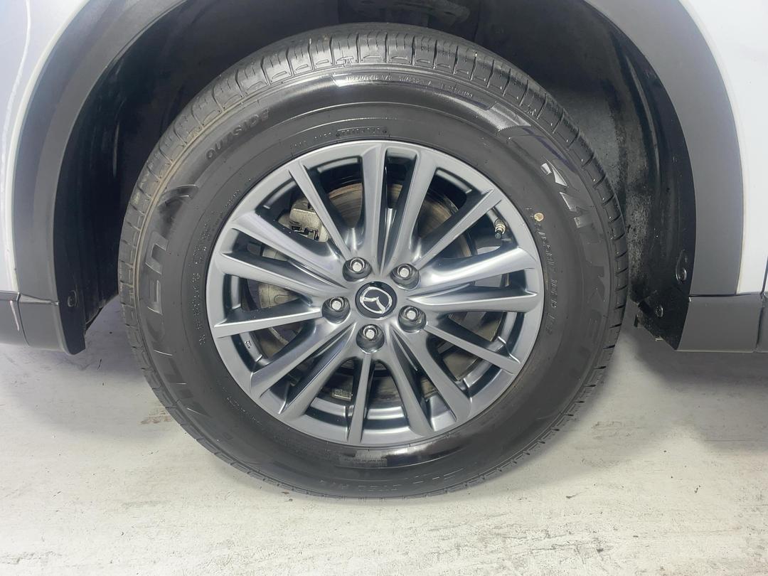 Photo '10' of Mazda CX-5