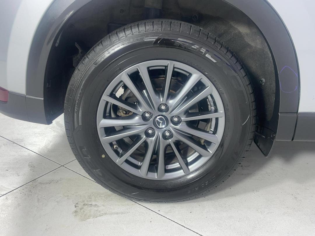 Photo '12' of Mazda CX-5
