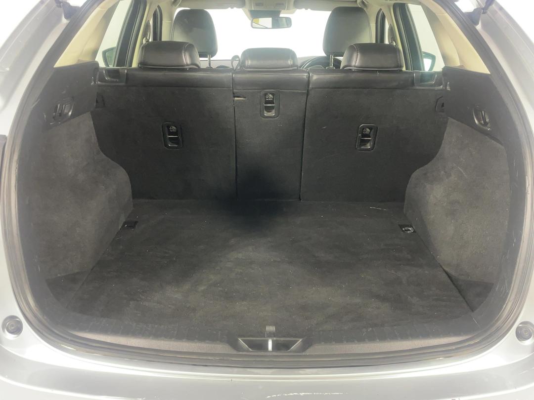 Photo '14' of Mazda CX-5