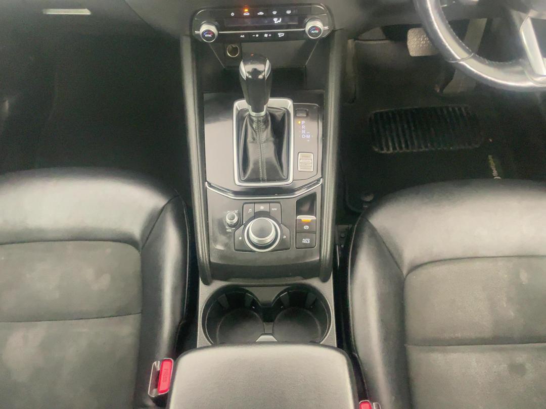 Photo '18' of Mazda CX-5