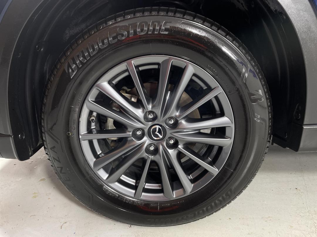 Photo '10' of Mazda CX-5