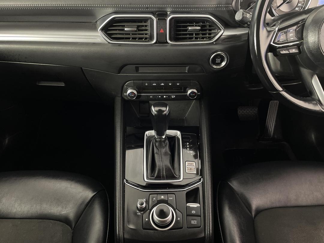 Photo '18' of Mazda CX-5