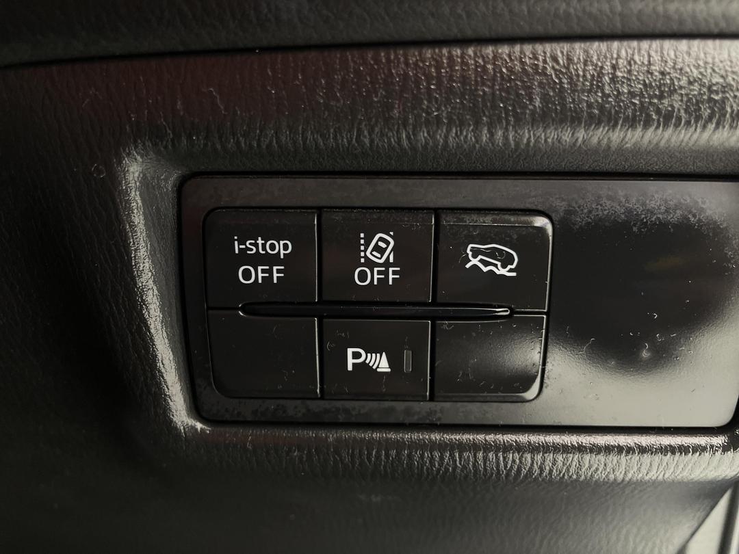 Photo '24' of Mazda CX-5