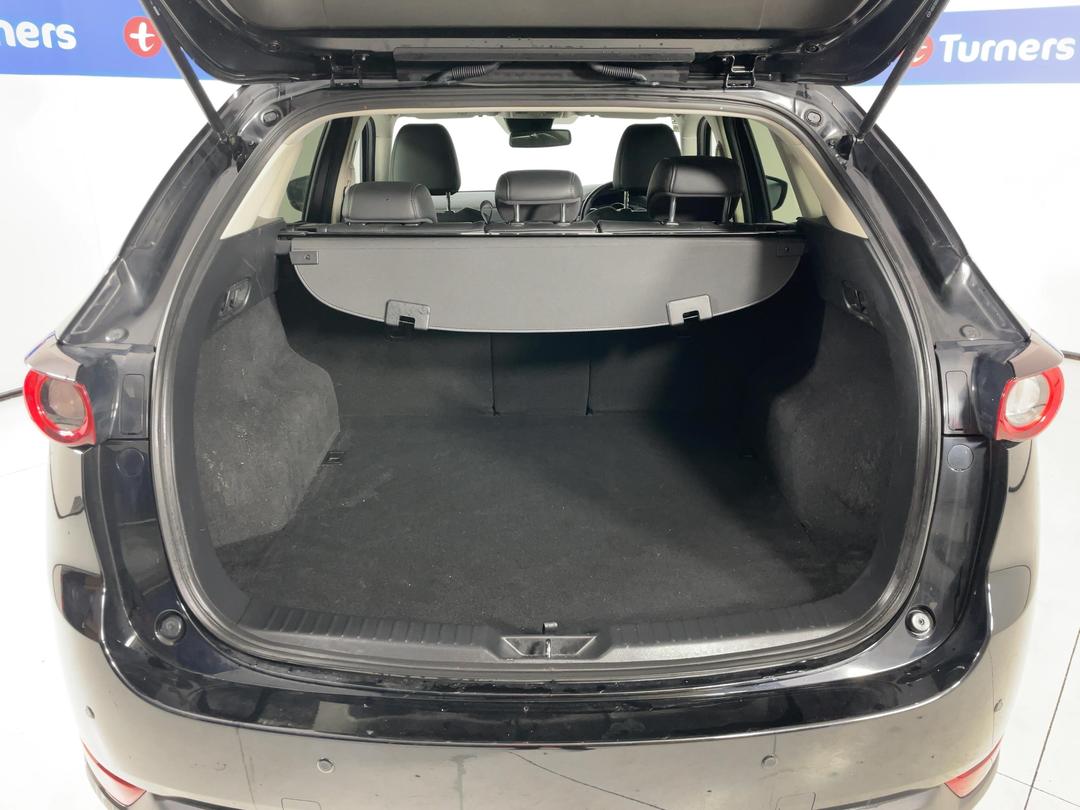 Photo '14' of Mazda CX-5