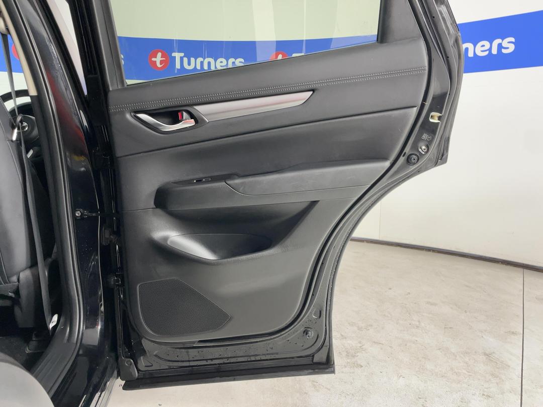 Photo '19' of Mazda CX-5