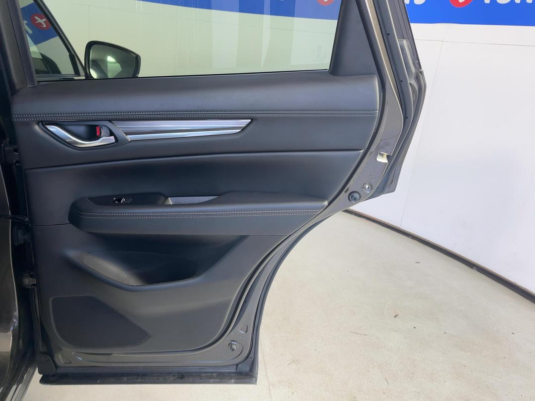 Photo '19' of Mazda CX-5
