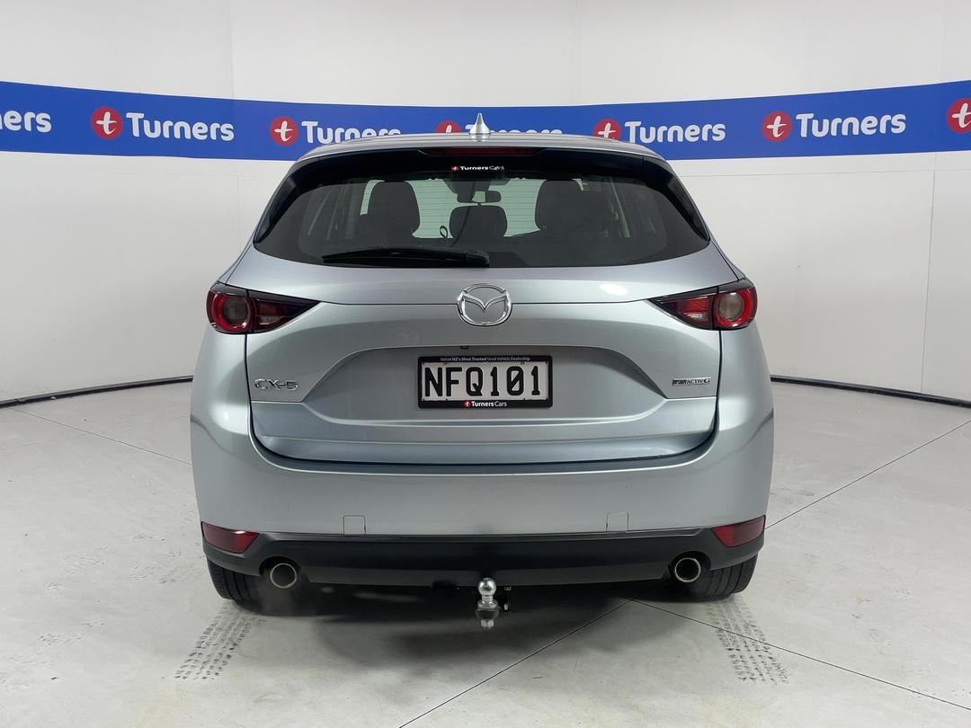 Photo '6' of Mazda CX-5