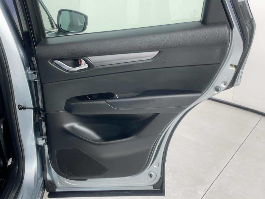 Photo '19' of Mazda CX-5