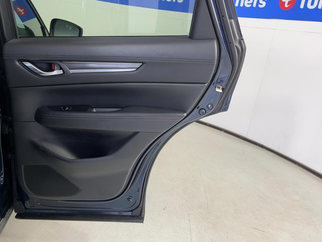 Photo '19' of Mazda CX-5