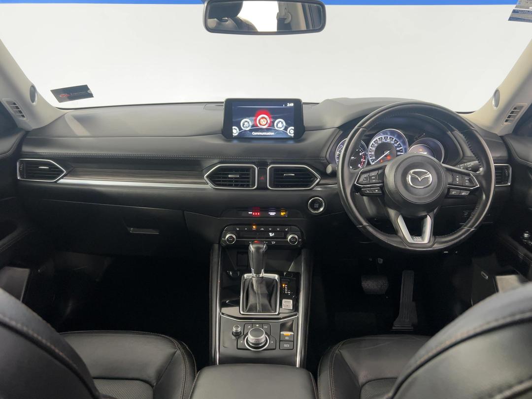 Photo '17' of Mazda CX-5