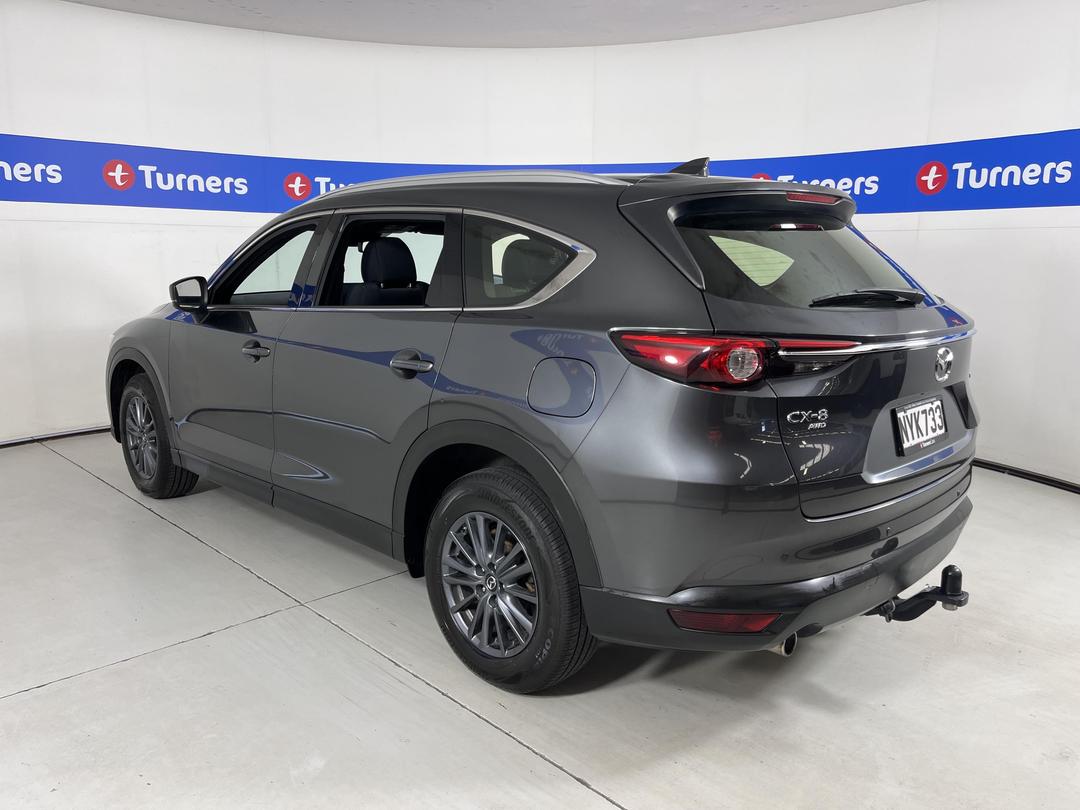 Photo '5' of Mazda CX-8