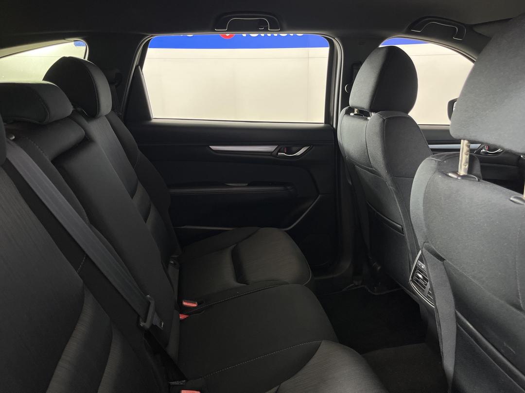 Photo '20' of Mazda CX-8