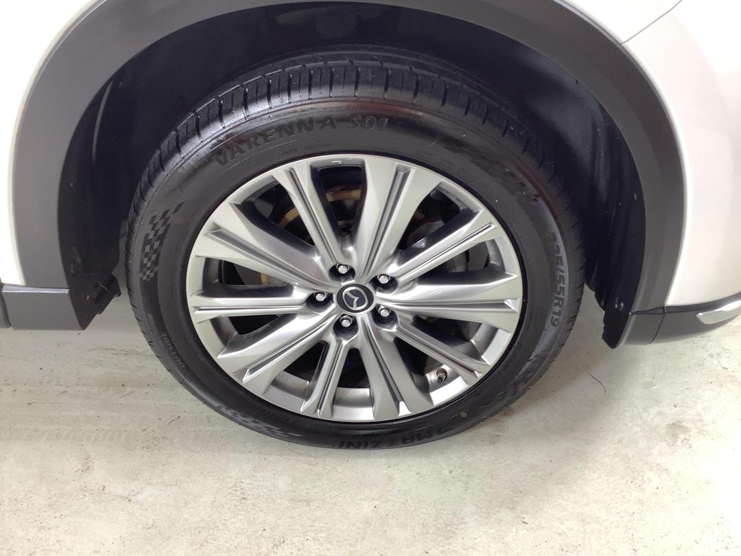 Photo '9' of Mazda CX-8