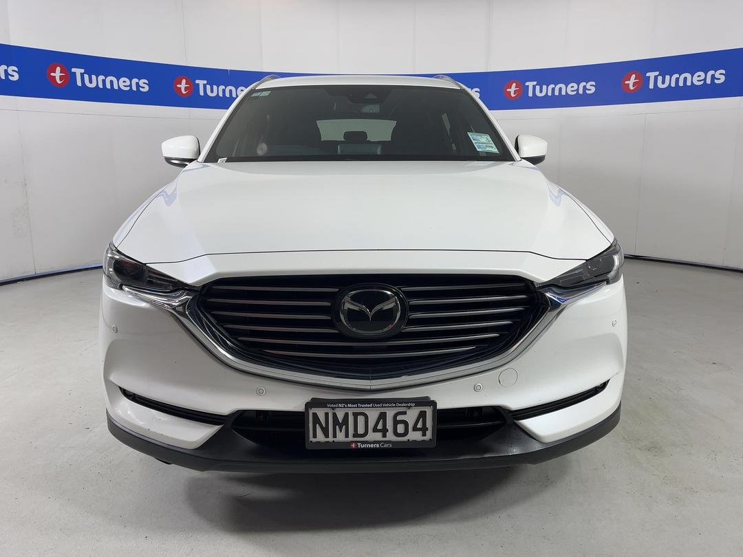 Photo '2' of Mazda CX-8