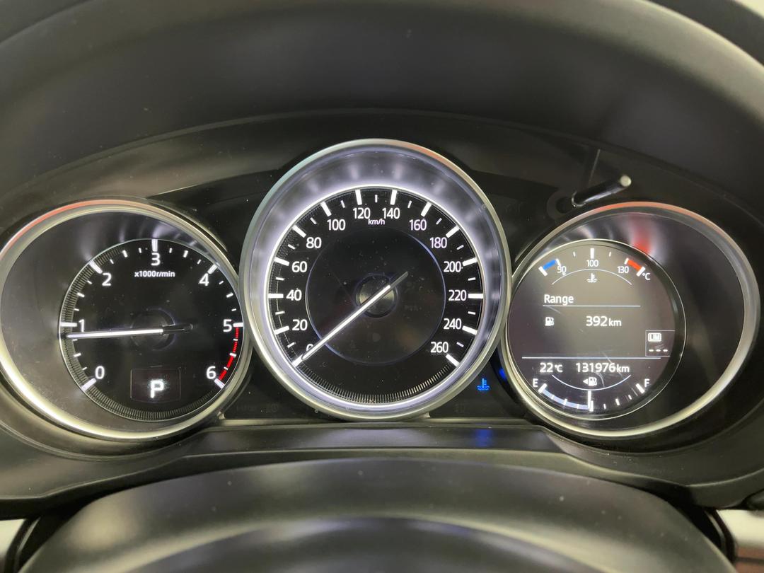 Photo '21' of Mazda CX-8