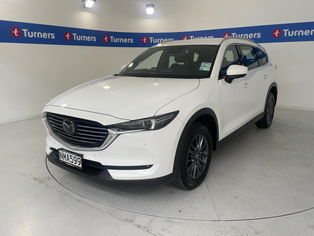 Photo '4' of Mazda CX-8
