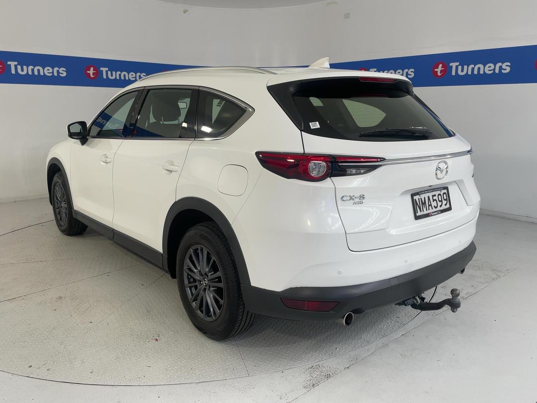 Photo '5' of Mazda CX-8