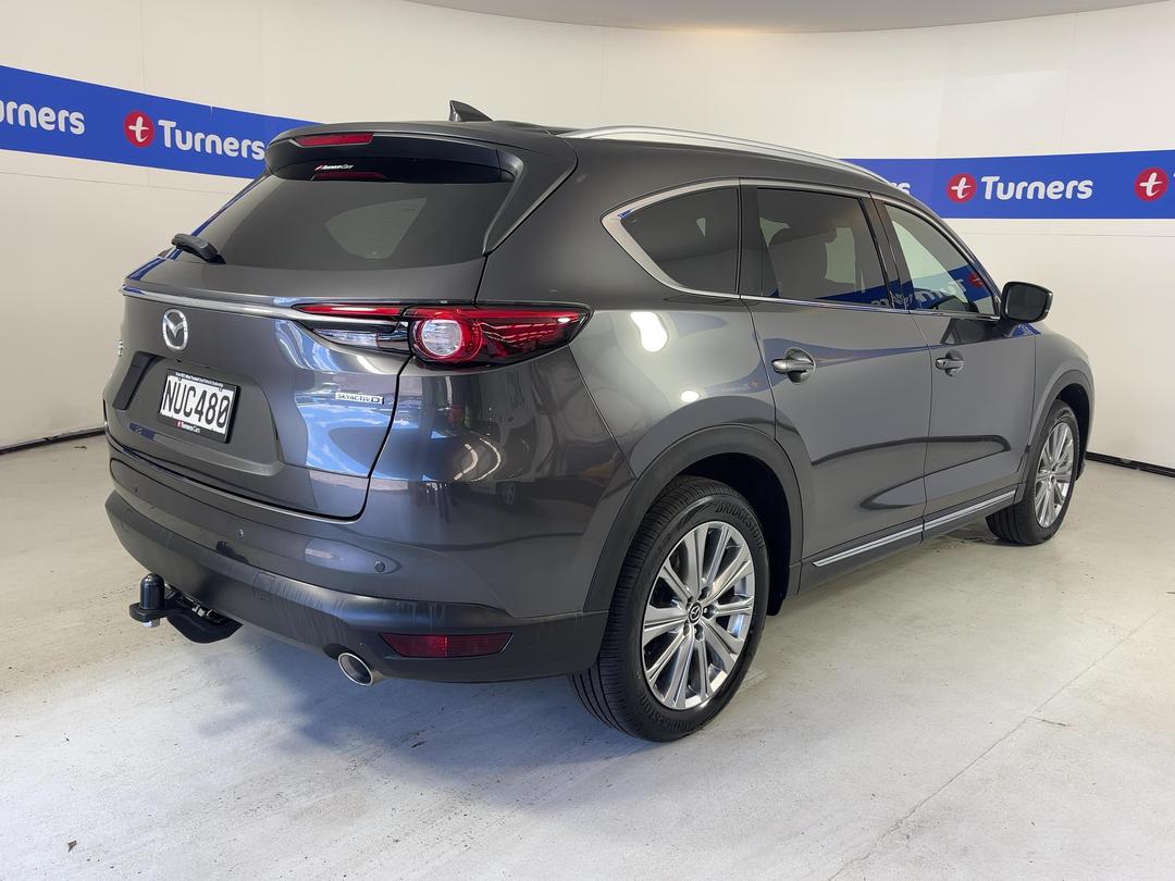 Photo '7' of Mazda CX-8