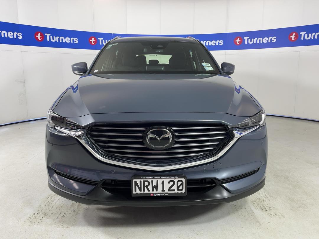 Photo '2' of Mazda CX-8