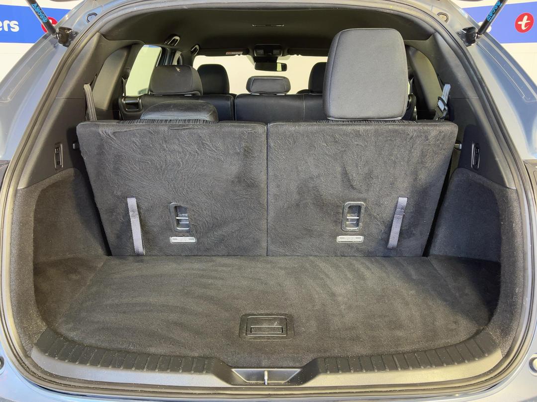 Photo '14' of Mazda CX-8