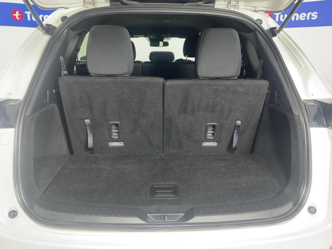 Photo '14' of Mazda CX-8
