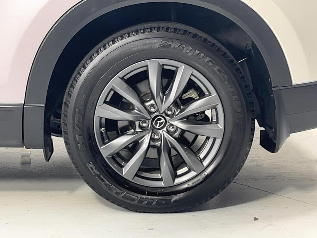 Photo '11' of Mazda CX-9