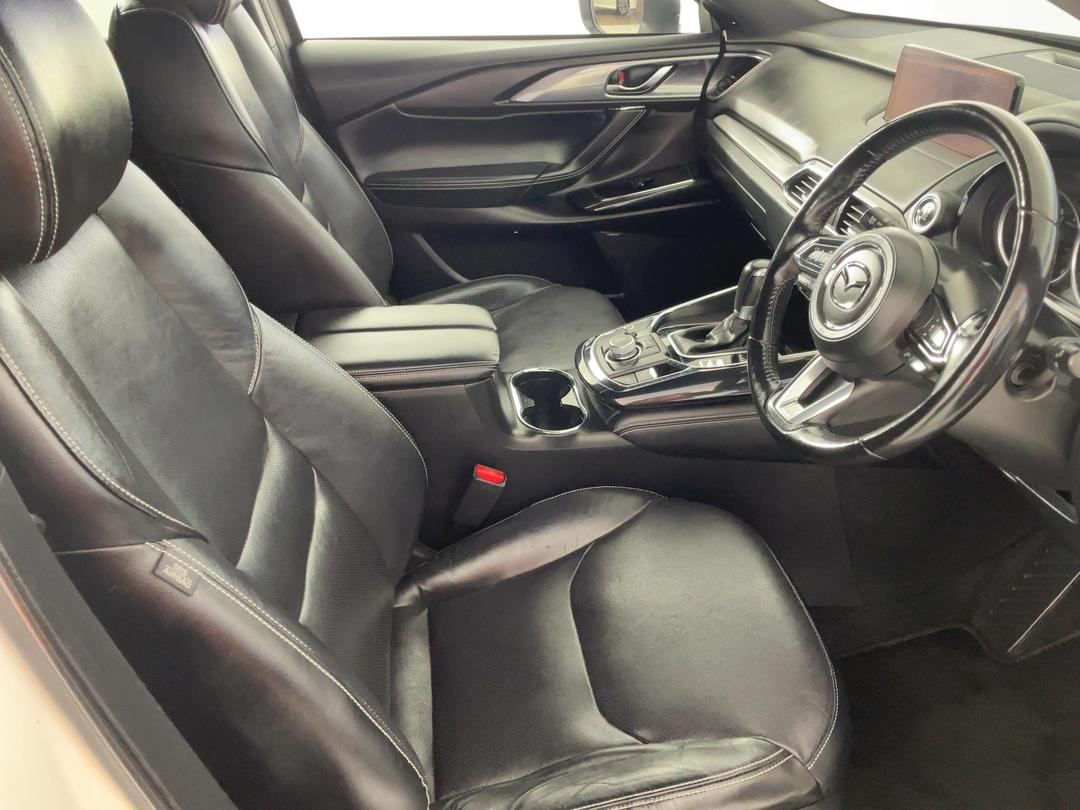 Photo '16' of Mazda CX-9