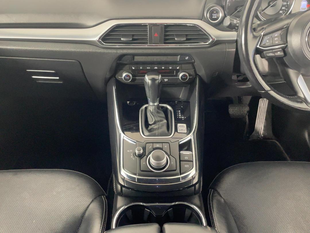 Photo '18' of Mazda CX-9