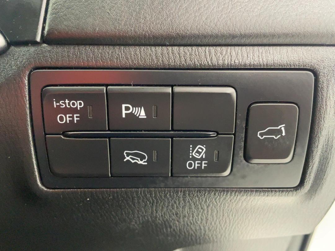 Photo '24' of Mazda CX-9
